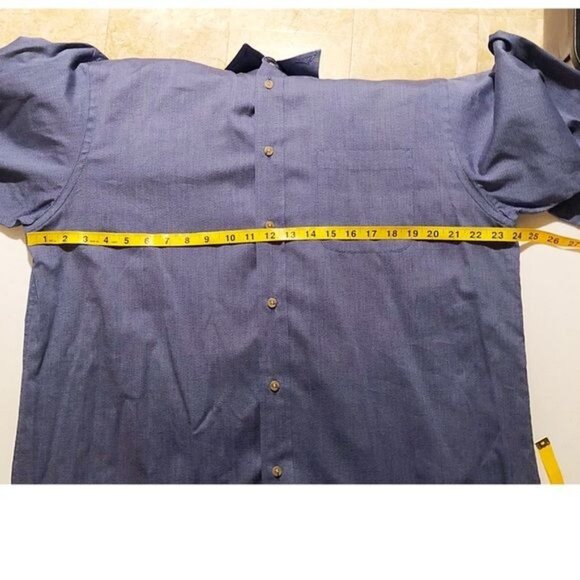 ROUNDTREE & YORKE- Blue Solid Button-Down Shirt Men's Size Large Business Casual - Picture 5 of 5